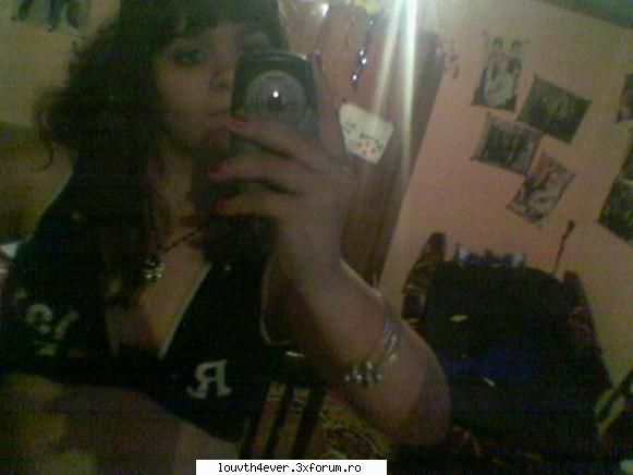 eoh:x poze k me:x